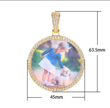 Big circle pendent